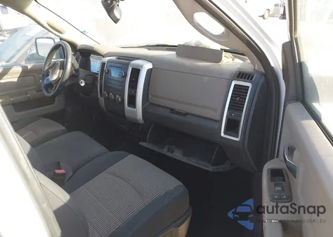 2010 Dodge Ram 1500 Slt/Sport/Trx из США, поврежденный, VIN 1D7RB1GT7AS121871